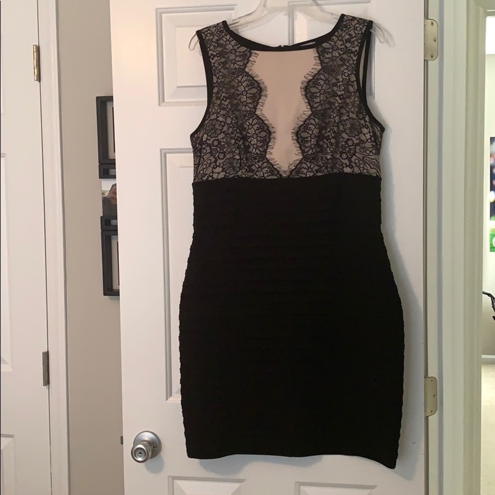 Fitted formal/semi-formal dress
